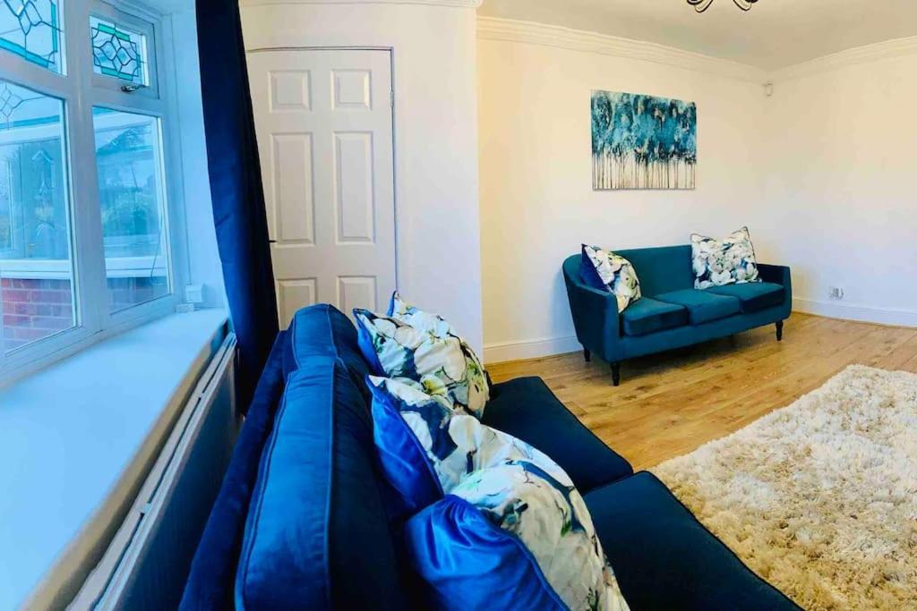 Homely Detached 3 Bedroom House Near Sheffield Родъръм Екстериор снимка